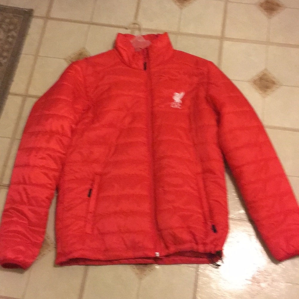 Boys/men LFC active puffer jacket !!  New!